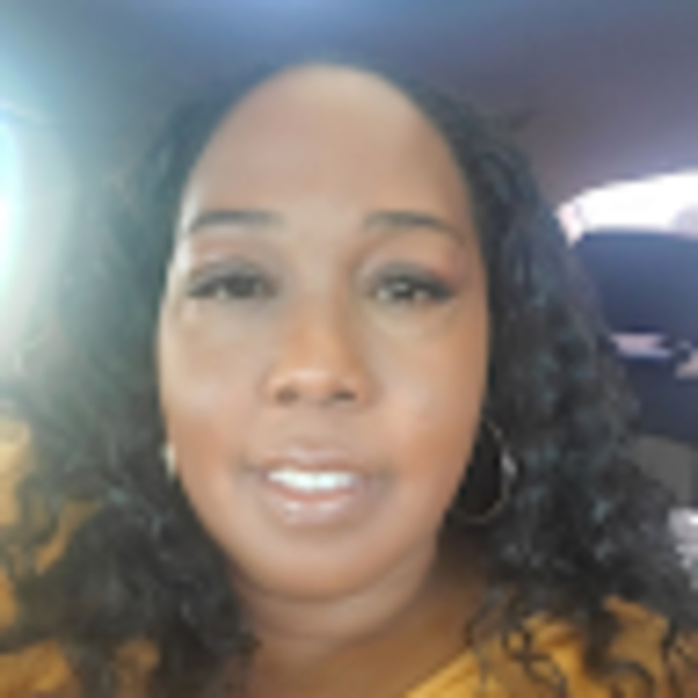 Meet your Posher, Sharyce